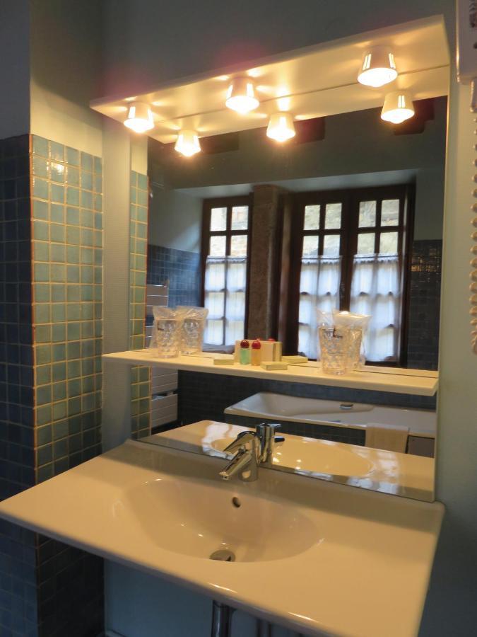 Hostellerie Du Vieux Pérouges المظهر الخارجي الصورة