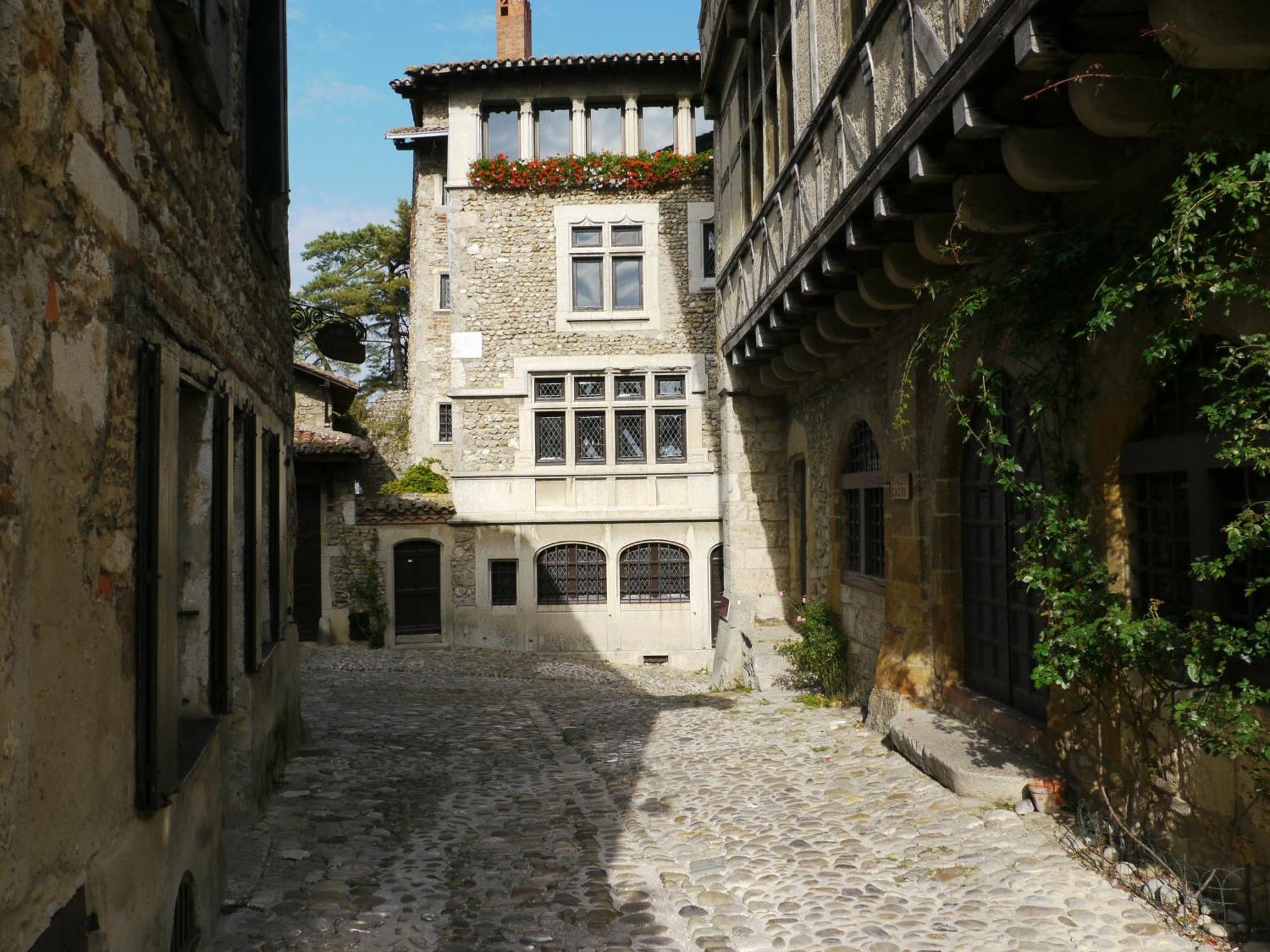 Hostellerie Du Vieux Pérouges المظهر الخارجي الصورة